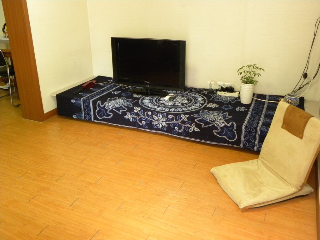 Kame House Hotel Seoul Bagian luar foto