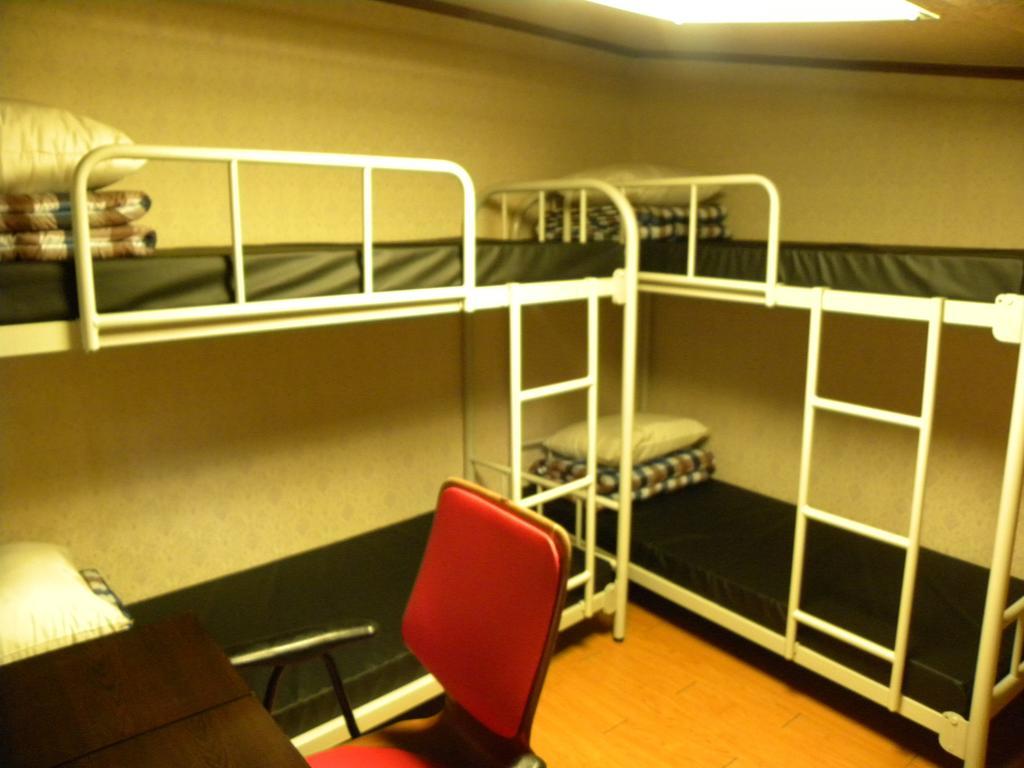 Kame House Hotel Seoul Ruang foto